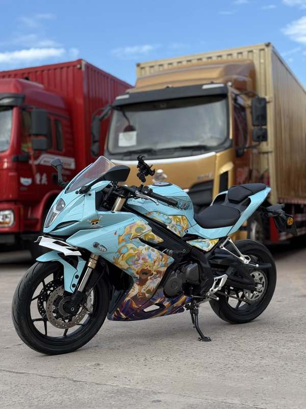 二手贝纳利龙卷风 Tornado 302R