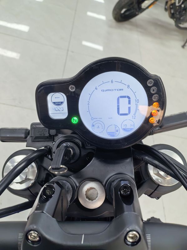 二手QJMOTOR逸550
