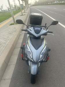 二手新大洲本田裂行 RX125Fi