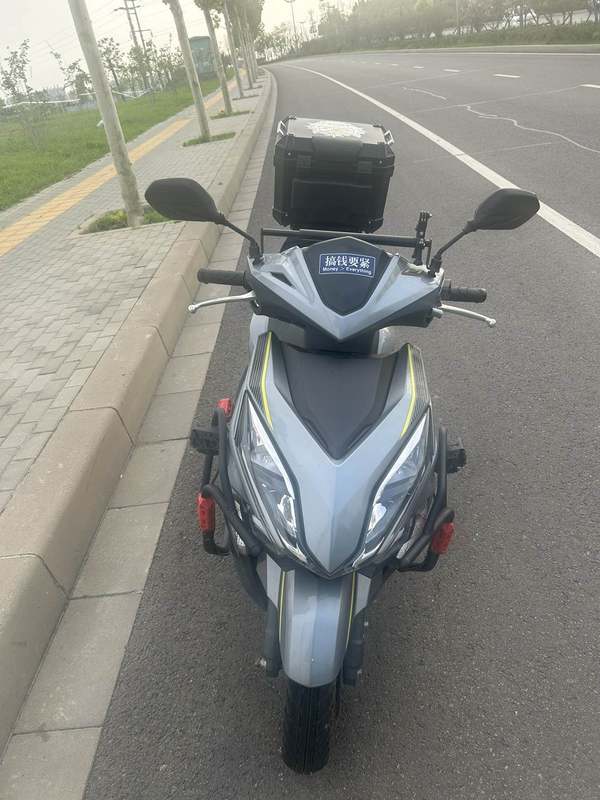 二手新大洲本田裂行 RX125Fi