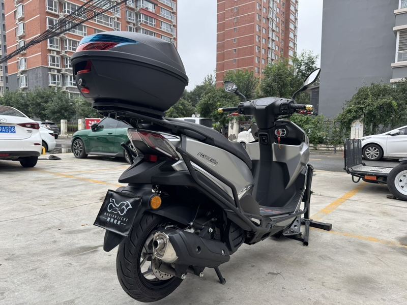 二手QJMOTOR鸿150RS