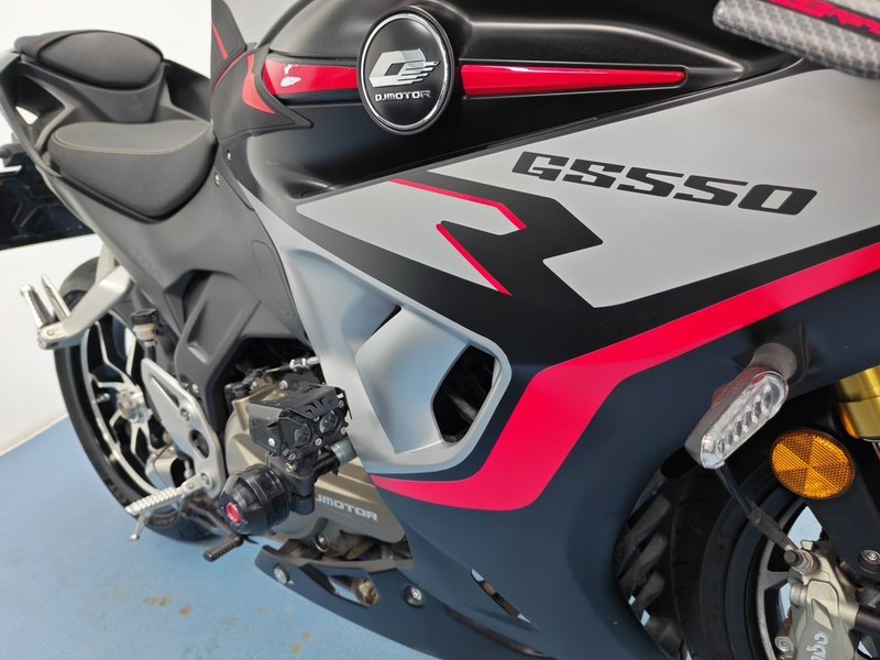 二手QJMOTOR赛550S