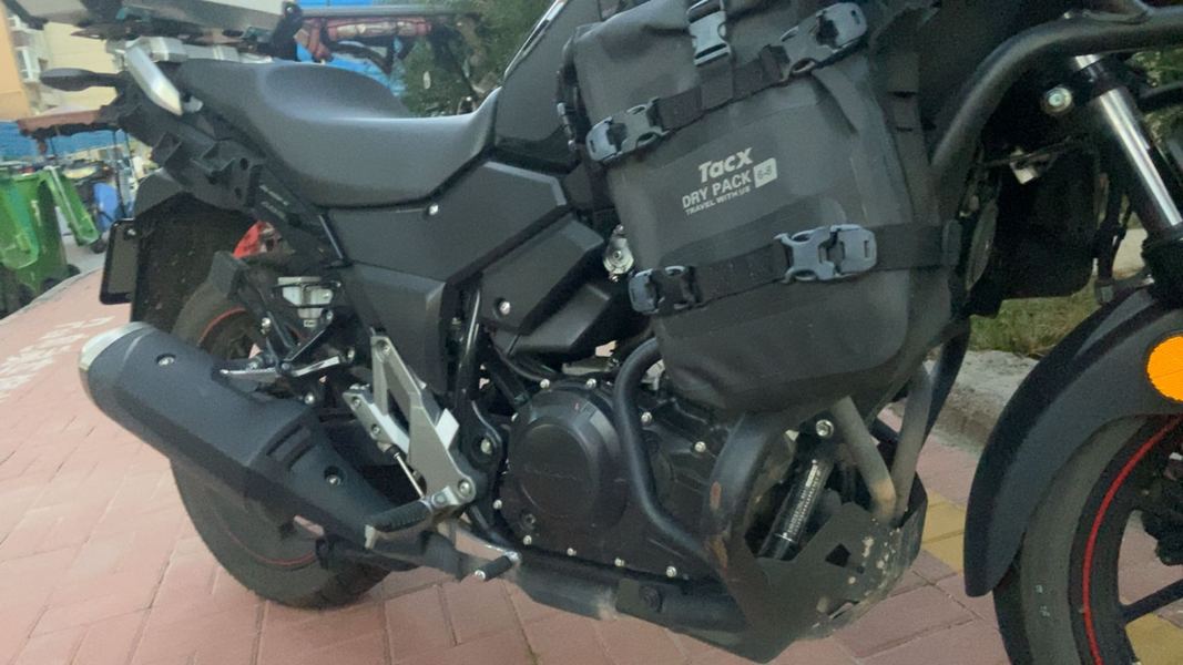 二手豪爵铃木DL250