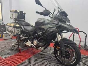 二手贝纳利金鹏 TRK502
