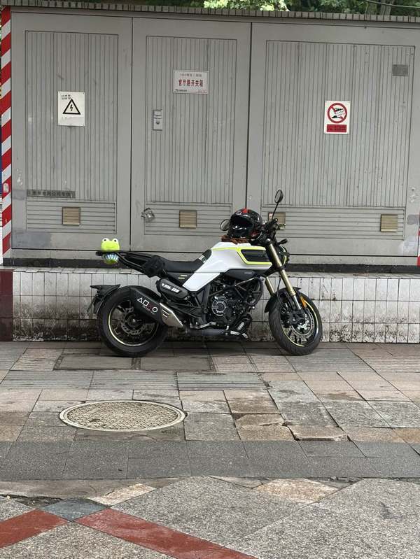 二手无极Q250