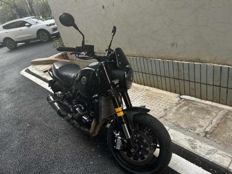 二手贝纳利幼狮 Leoncino 500