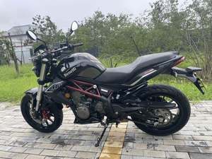 二手贝纳利蓝宝龙BJ300GS