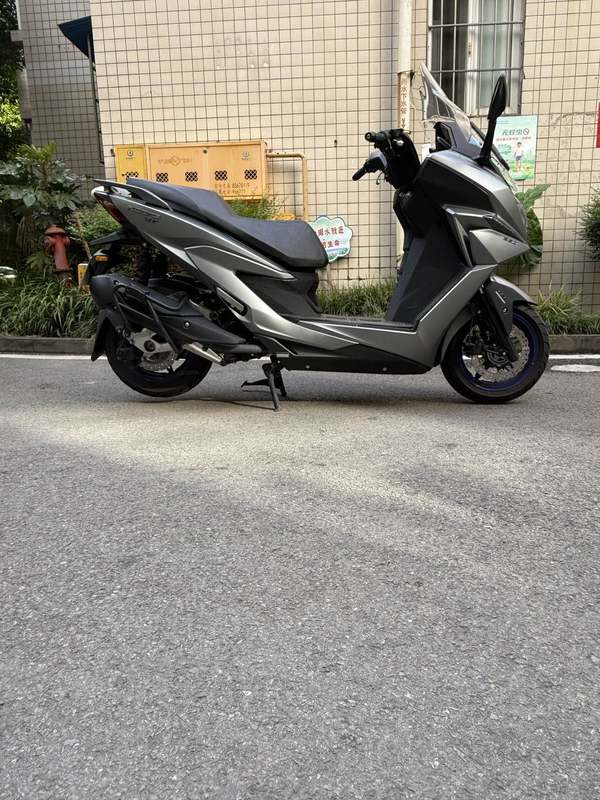 二手光阳赛艇 ST250