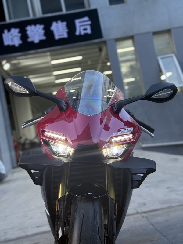 二手张雪机车500RR