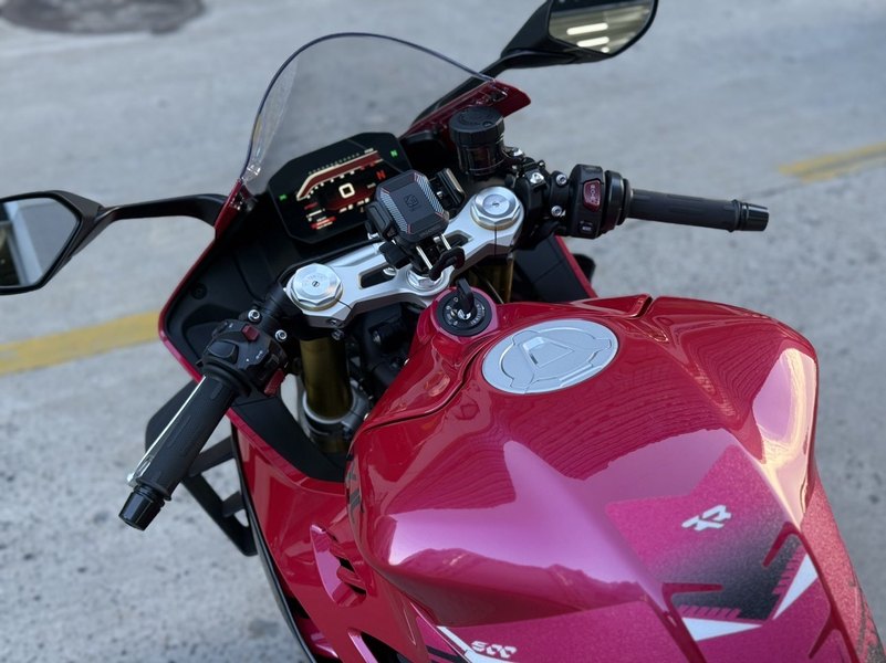 二手张雪机车500RR