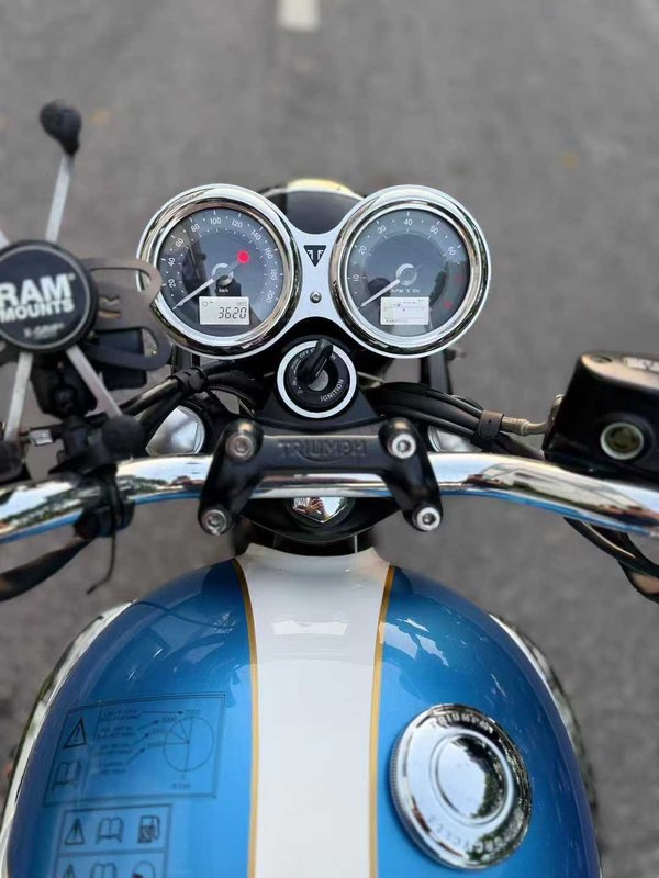 二手凯旋Bonneville T120
