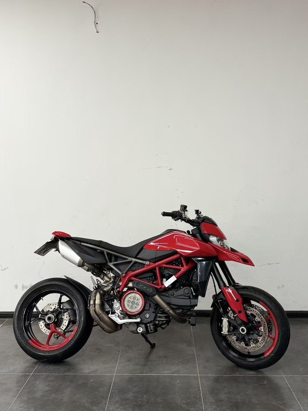 二手杜卡迪Hypermotard 950