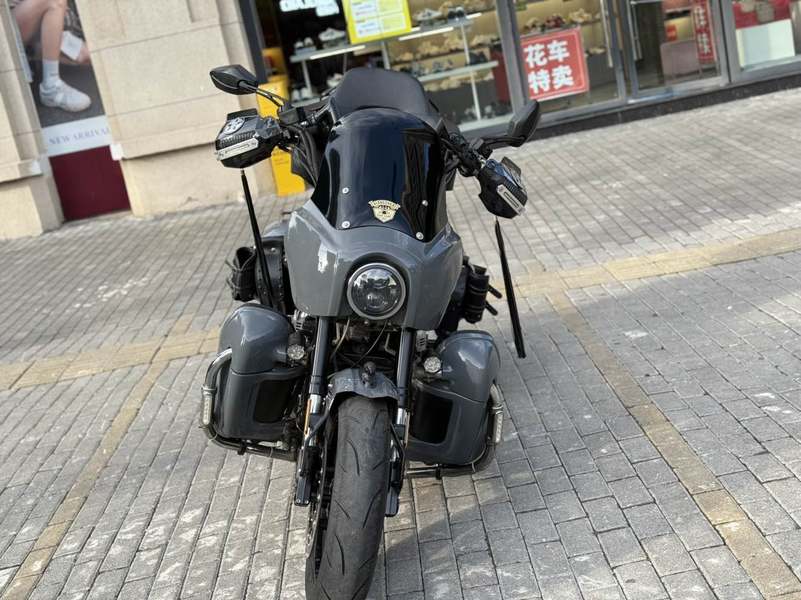 二手香帅猛龙 JSX900i