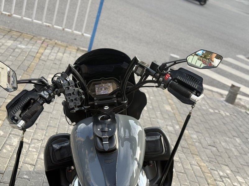 二手香帅猛龙 JSX900i