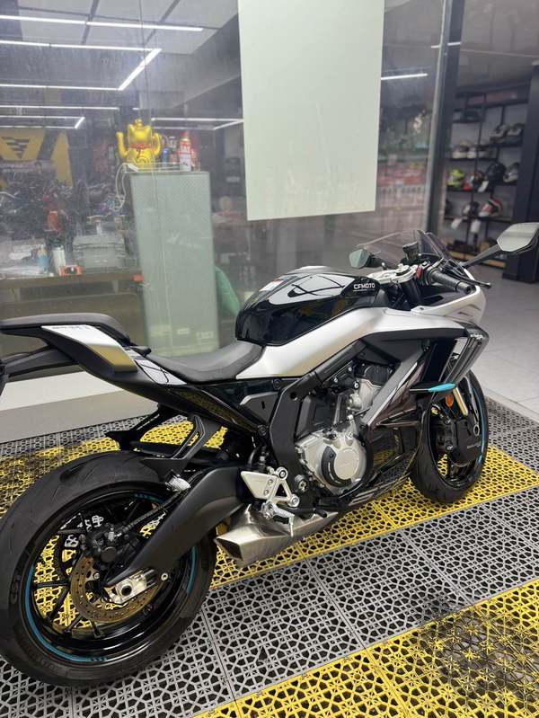 二手春风675SR-R