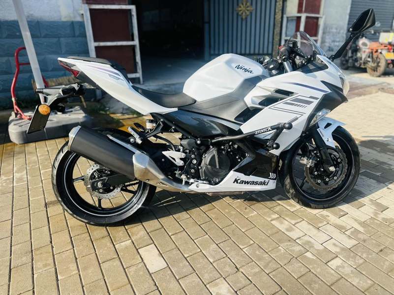 二手川崎Ninja 400