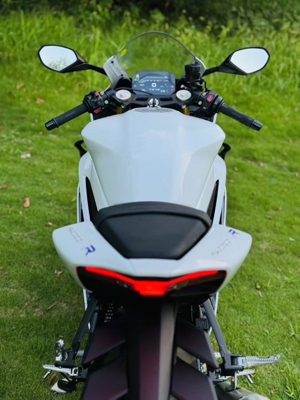 二手张雪机车500RR