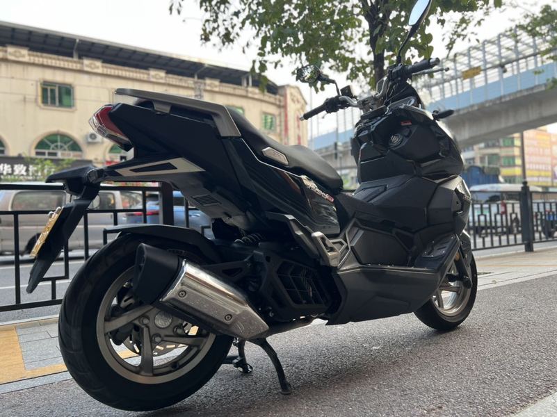 二手三阳哈士奇 Husky ADV150