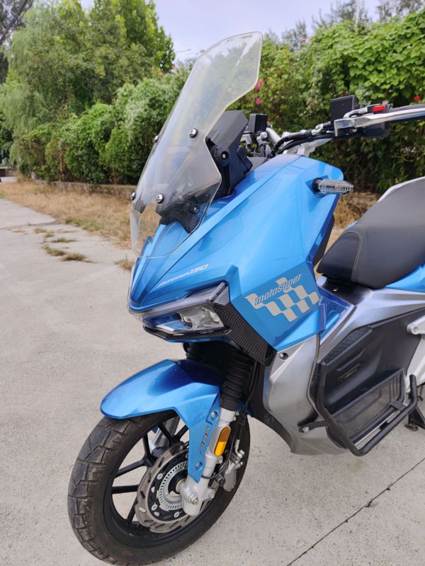 二手布雷斯通极宙 ADV150