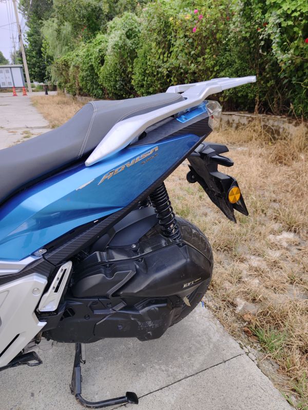 二手布雷斯通极宙 ADV150