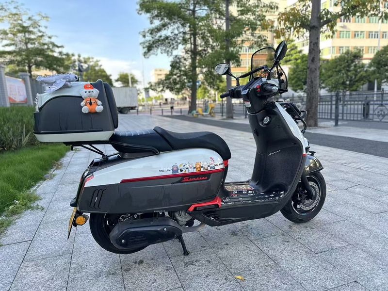 二手维多利亚Sixties 250Si