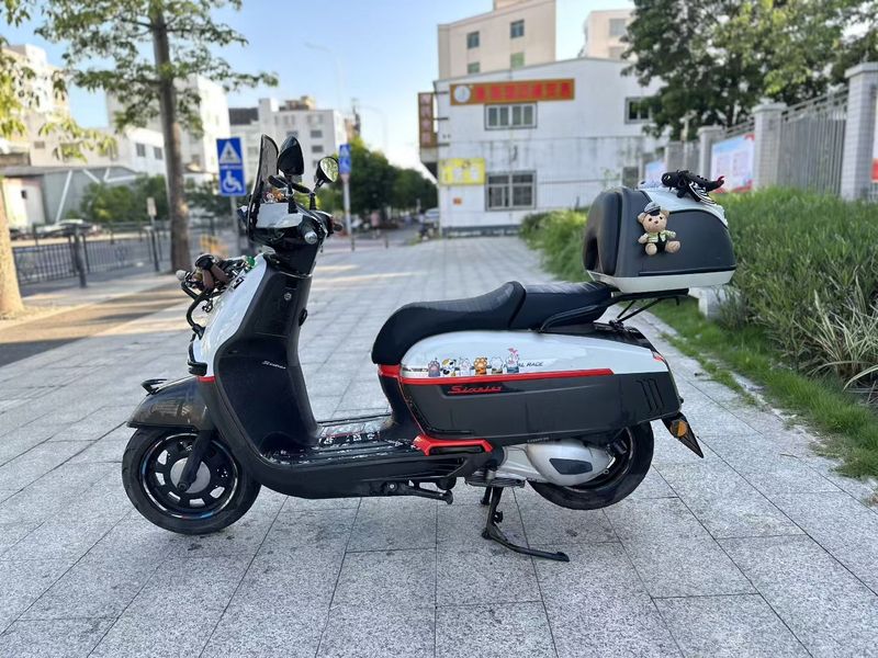 二手维多利亚Sixties 250Si