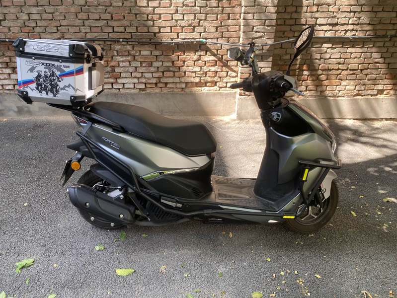 二手QJMOTOR鸿150RS