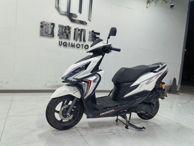 二手新大洲本田裂行 RX125Fi