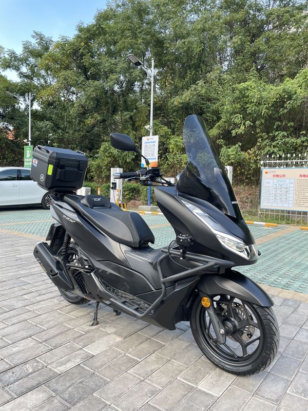 二手五羊本田PCX