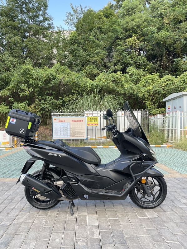 二手五羊本田PCX
