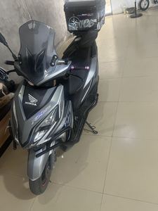 二手新大洲本田裂行 RX125Fi