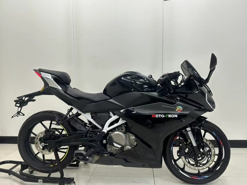 二手春风250SR