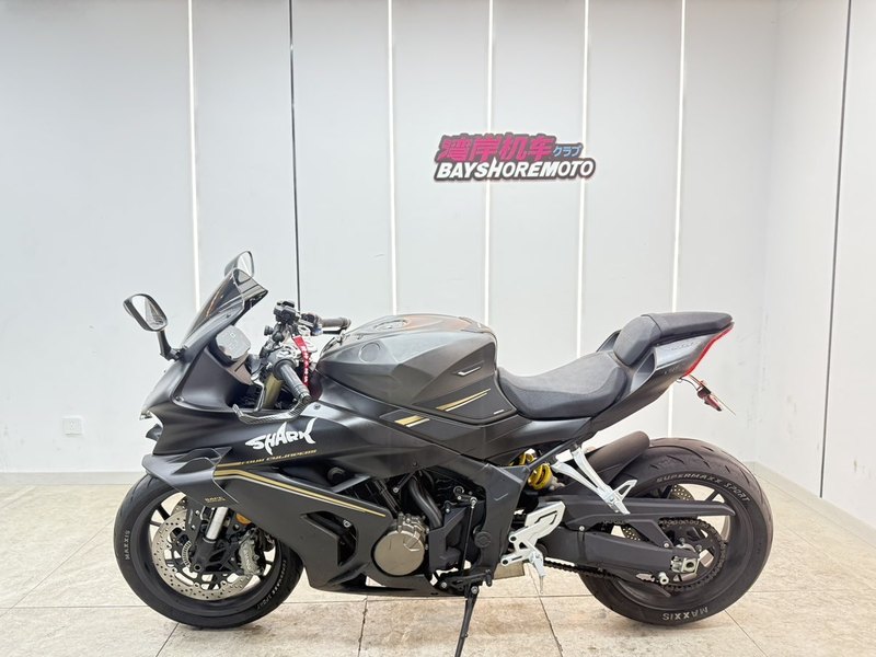 二手QJMOTOR赛800