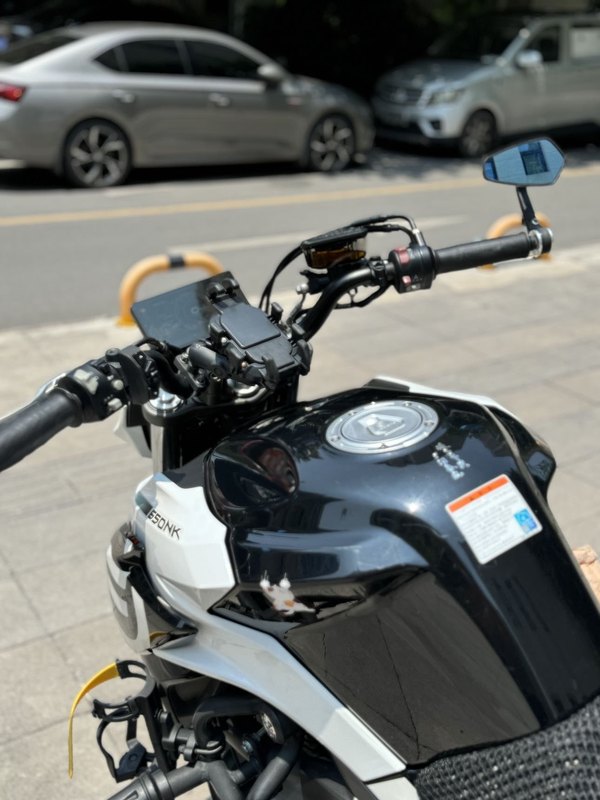 二手春风650NK