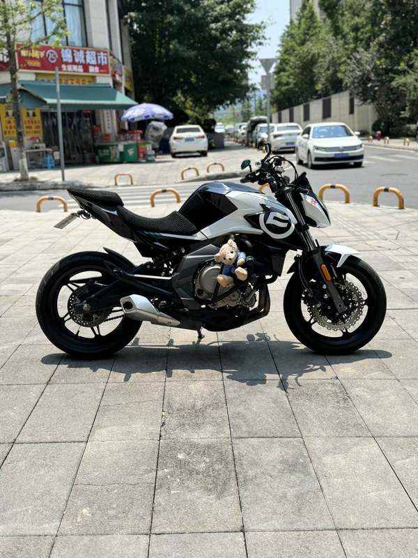 二手春风650NK