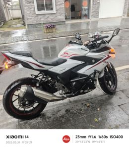二手豪爵铃木GSX250R