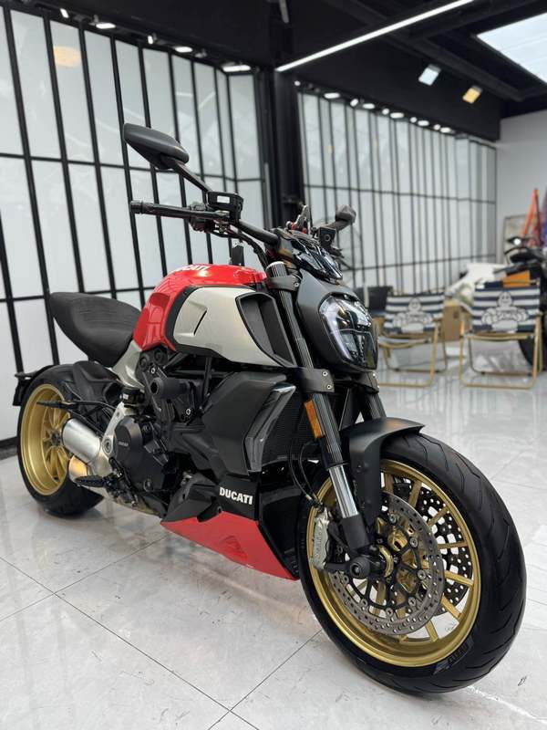 二手杜卡迪Diavel 
