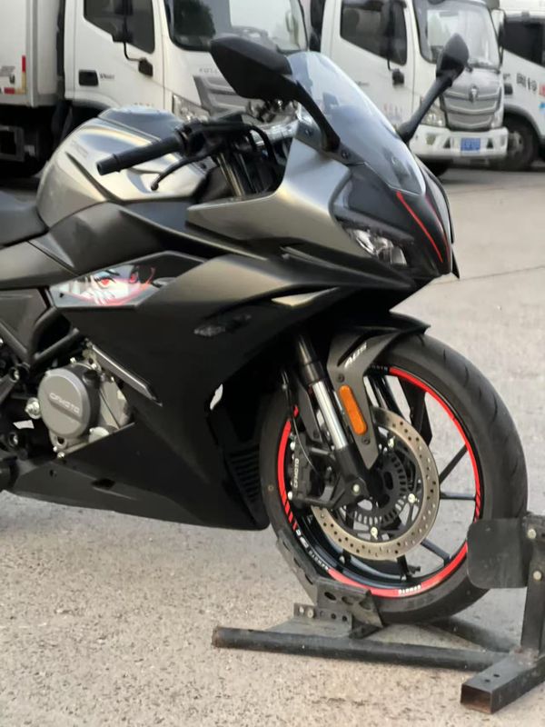 二手春风250SR