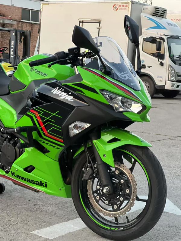 二手川崎Ninja 400