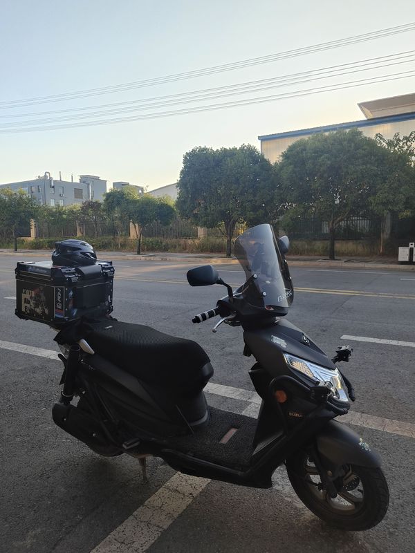 二手济南铃木优驿 UE125T