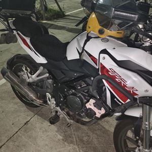 二手贝纳利金鹏 TRK251