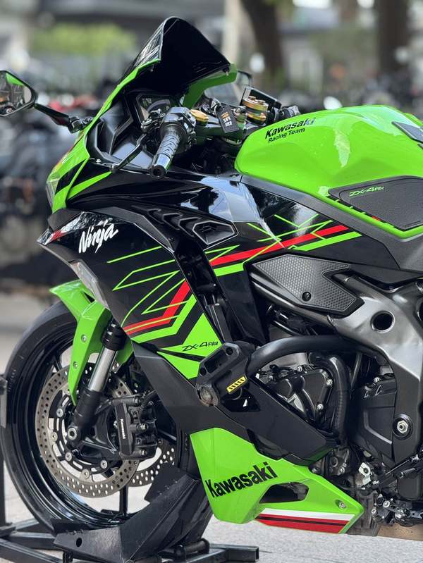 二手川崎ZX-4R