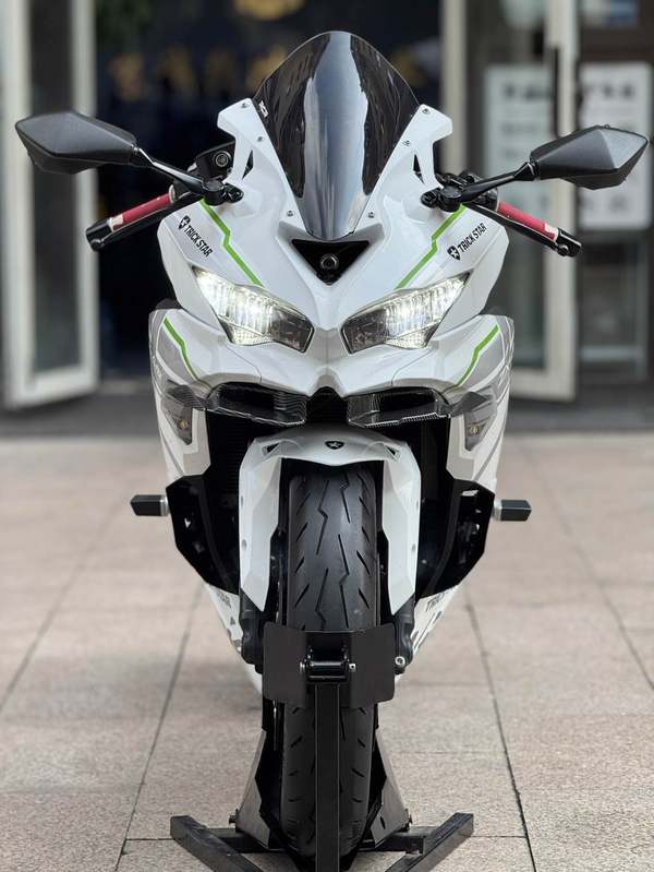 二手川崎ZX-4R