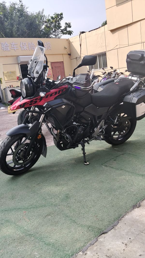 二手豪爵铃木DL250