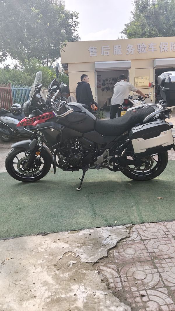 二手豪爵铃木DL250