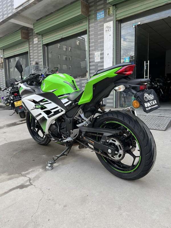二手川崎Ninja 250