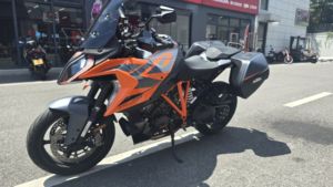 二手KTMR2R1290 Super Duke GT