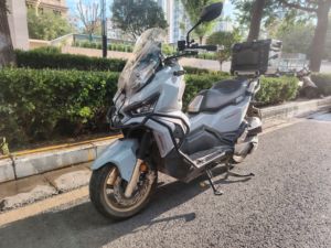 二手三阳哈士奇 Husky ADV150