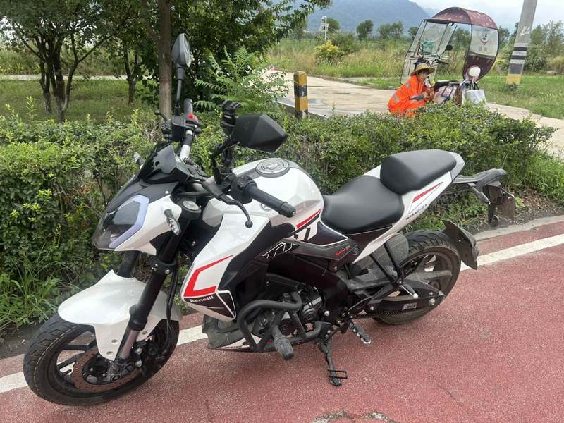 二手贝纳利小迅龙 BN150S