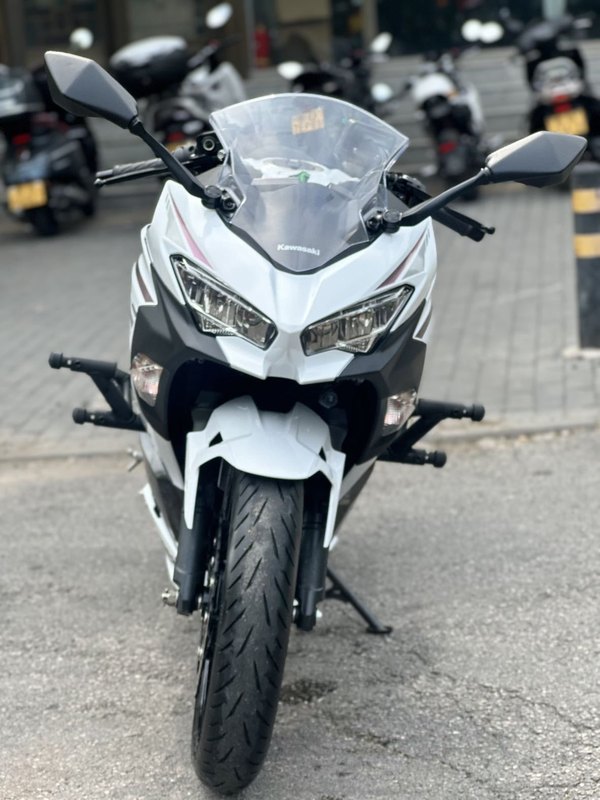 二手川崎Ninja 400